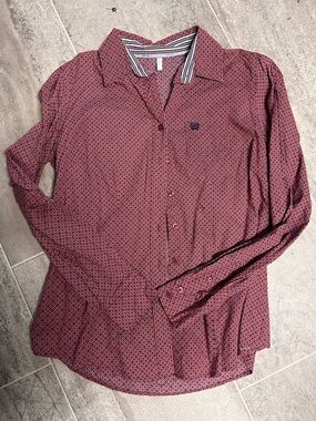 Cinch Women's Burgundy Geo-Print Button Down Shirt